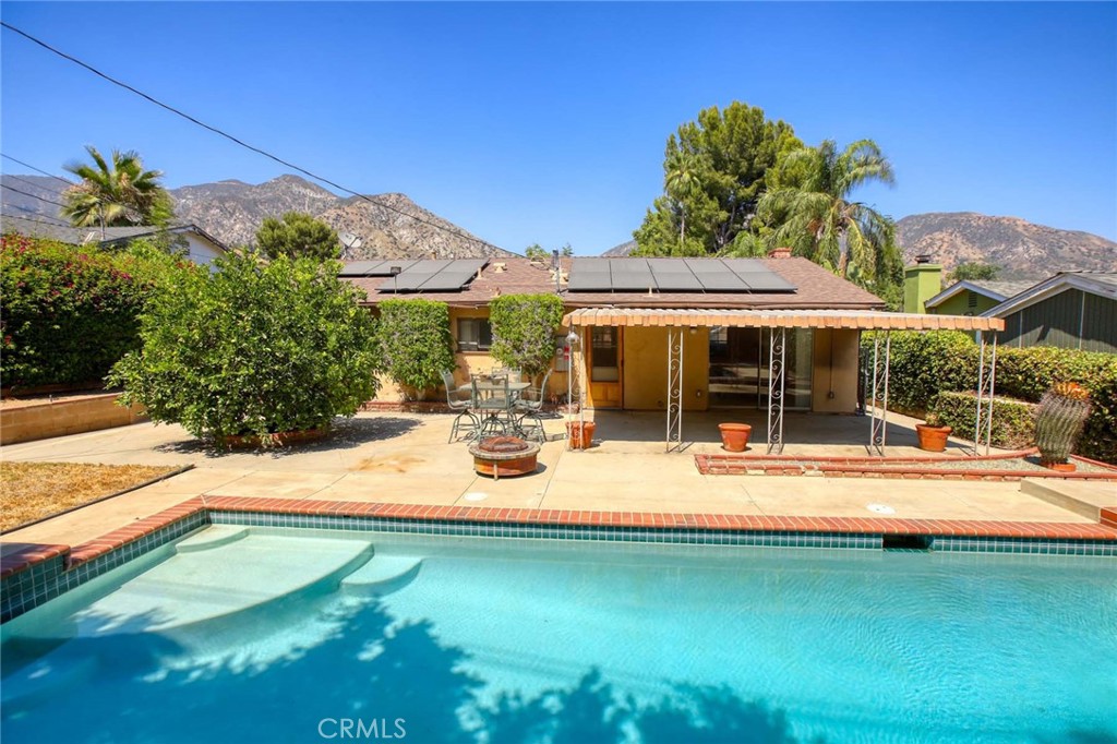 13601 Simshaw Avenue