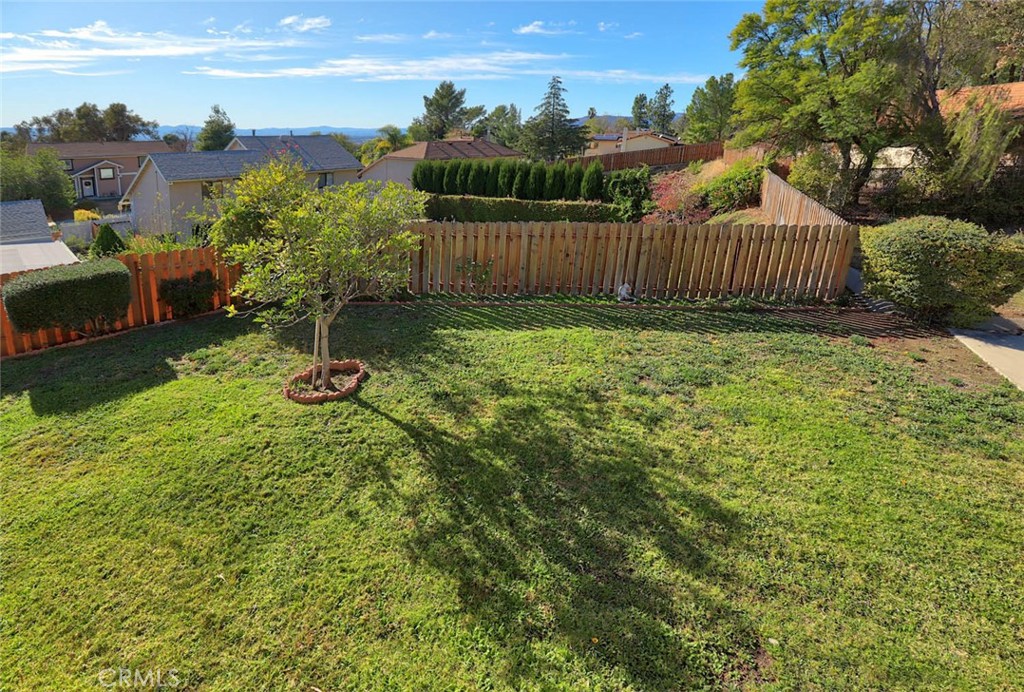 14047 Simshaw Avenue