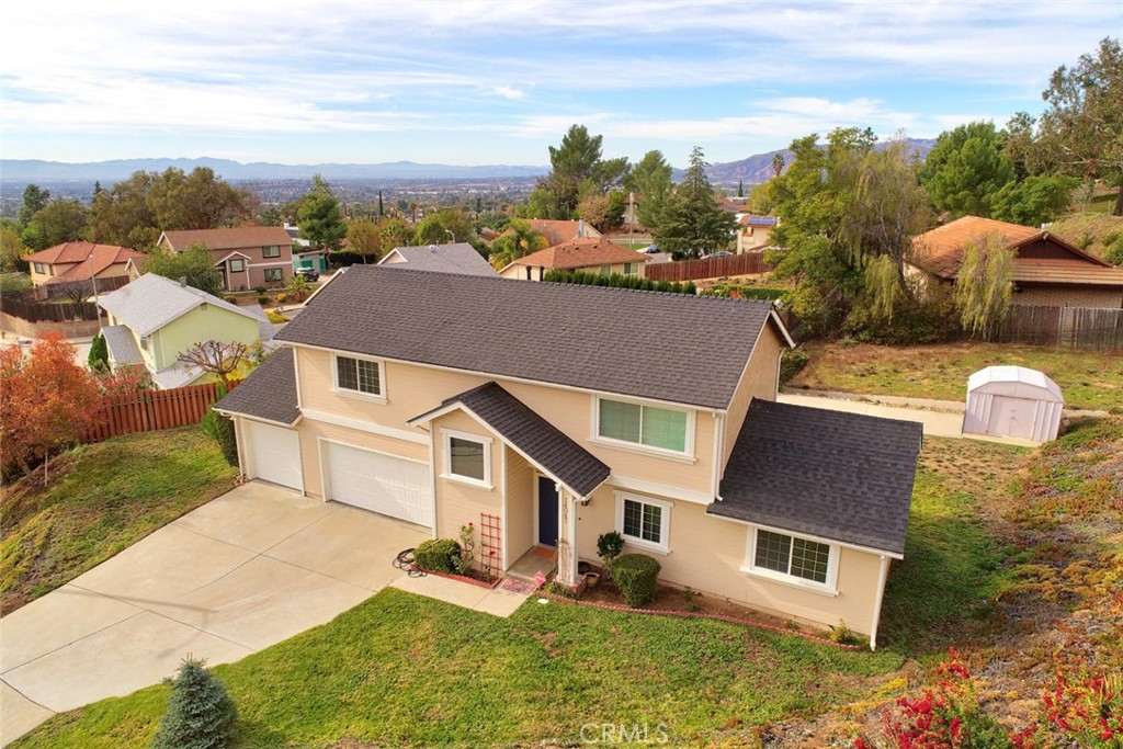 14047 Simshaw Avenue