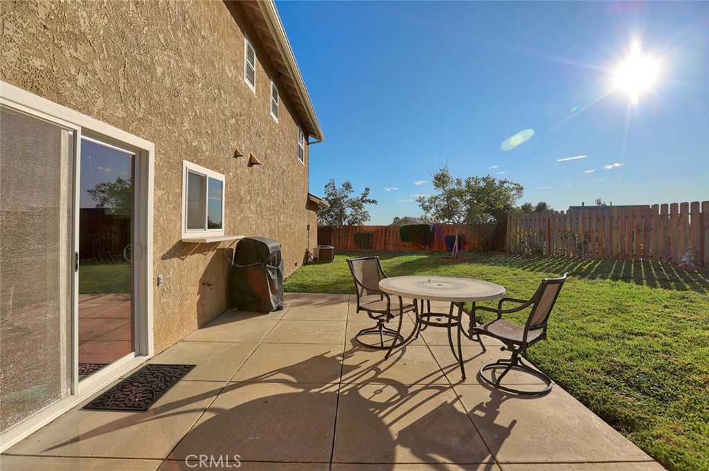 14047 Simshaw Avenue