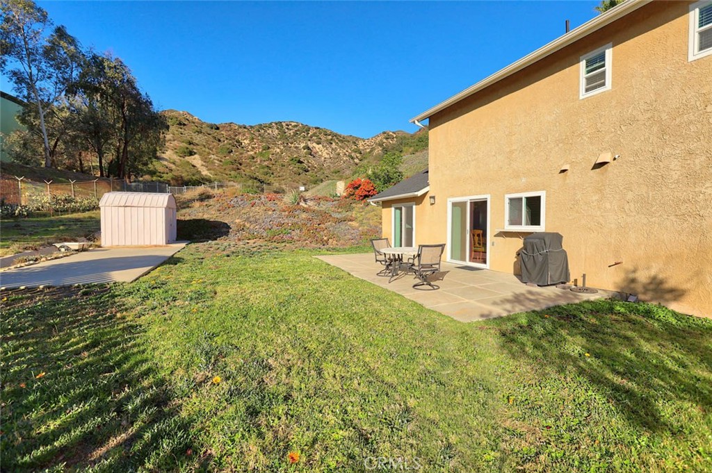 14047 Simshaw Avenue