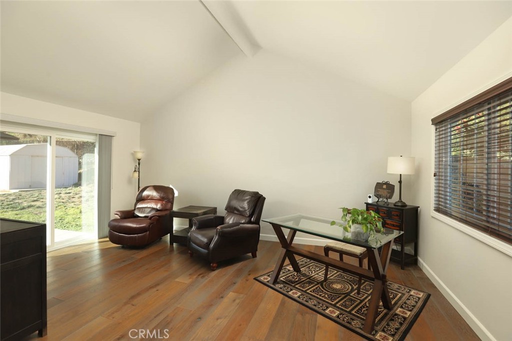 14047 Simshaw Avenue