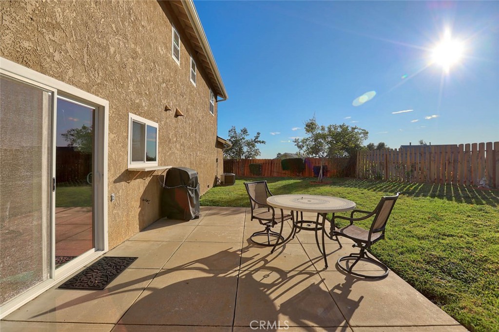 14047 Simshaw Avenue