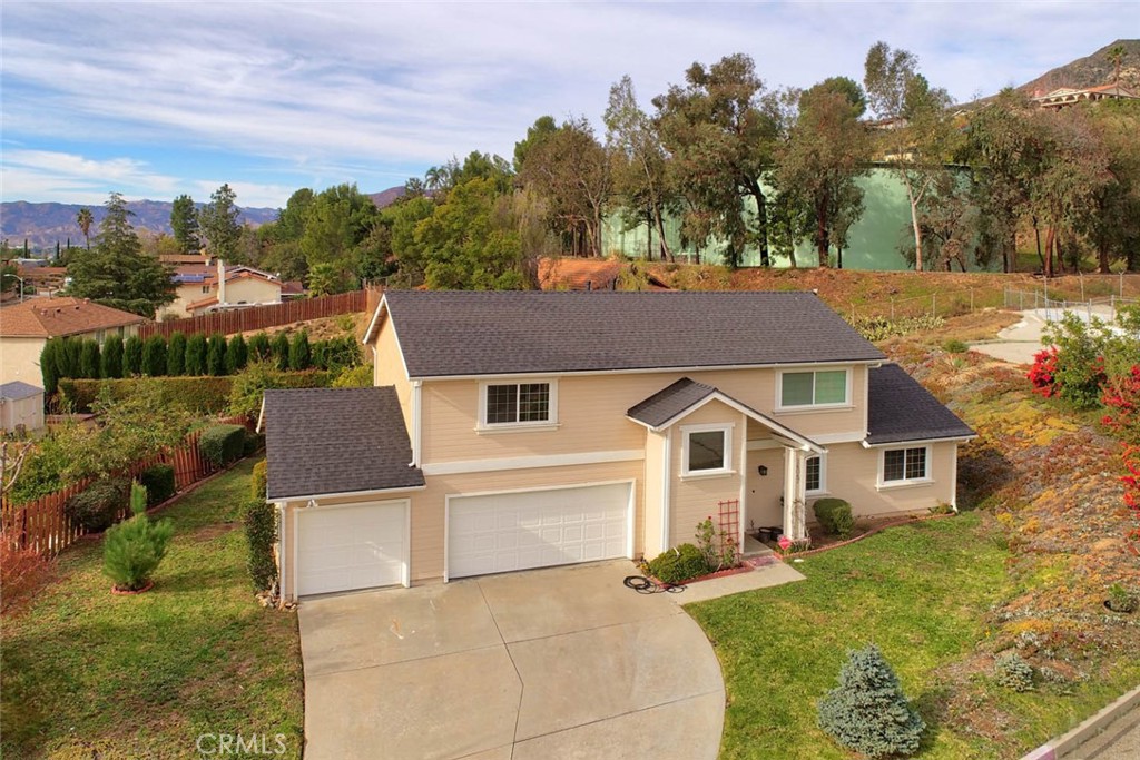 14047 Simshaw Avenue