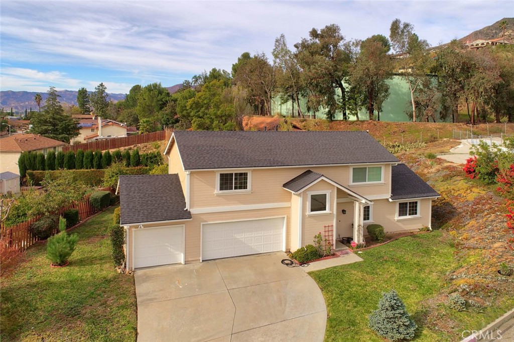 14047 Simshaw Avenue