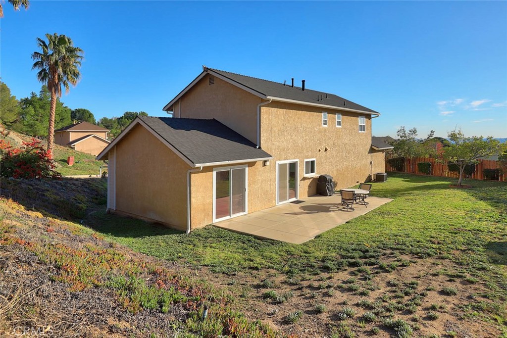 14047 Simshaw Avenue