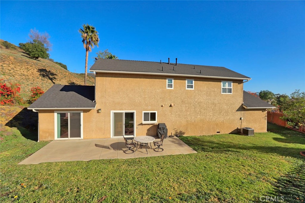 14047 Simshaw Avenue