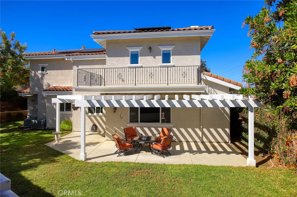 1595 E Avenida De Las Flores