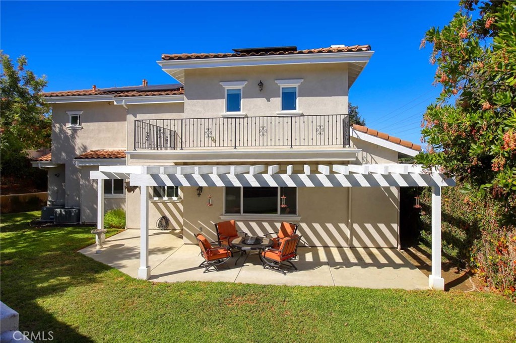 1595 E Avenida De Las Flores