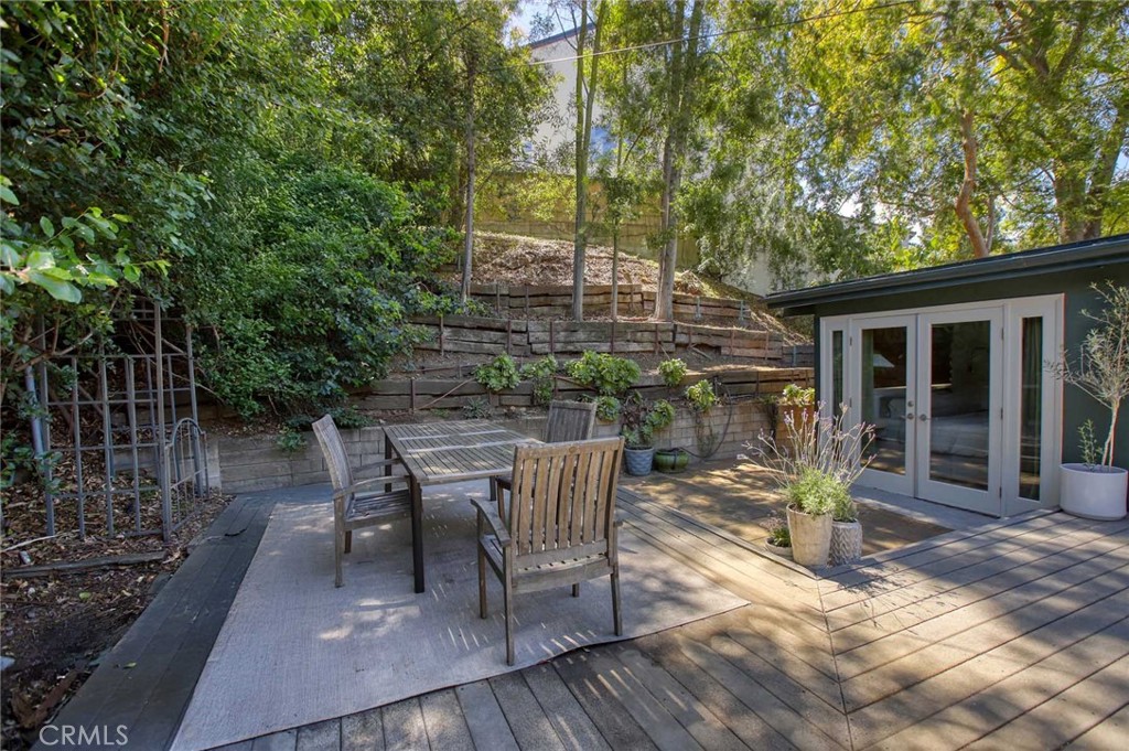 3122 Oakcrest