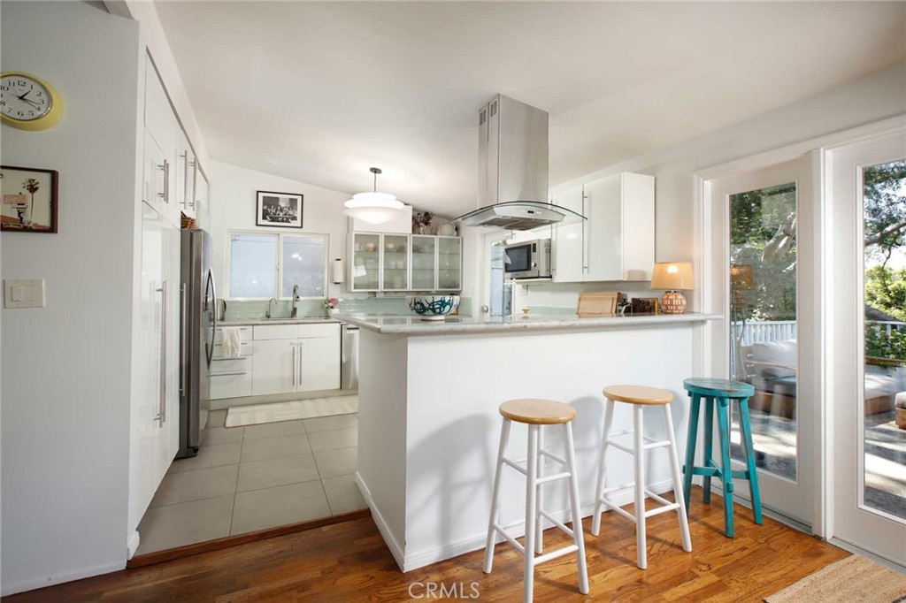 3122 Oakcrest