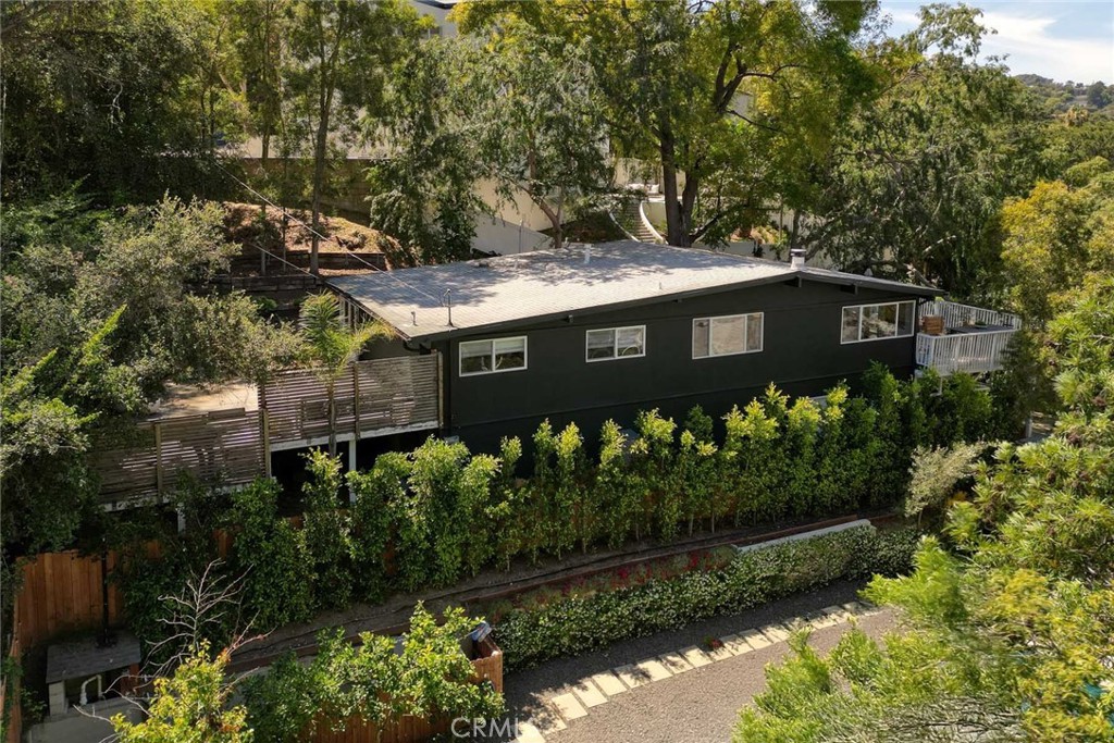 3122 Oakcrest