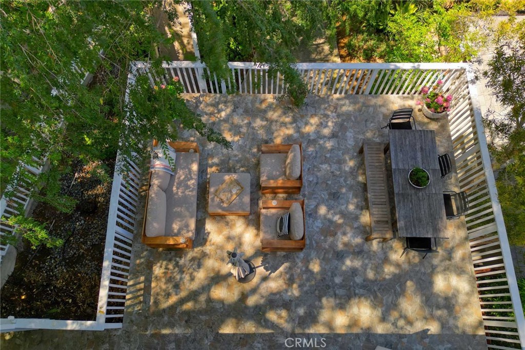 3122 Oakcrest