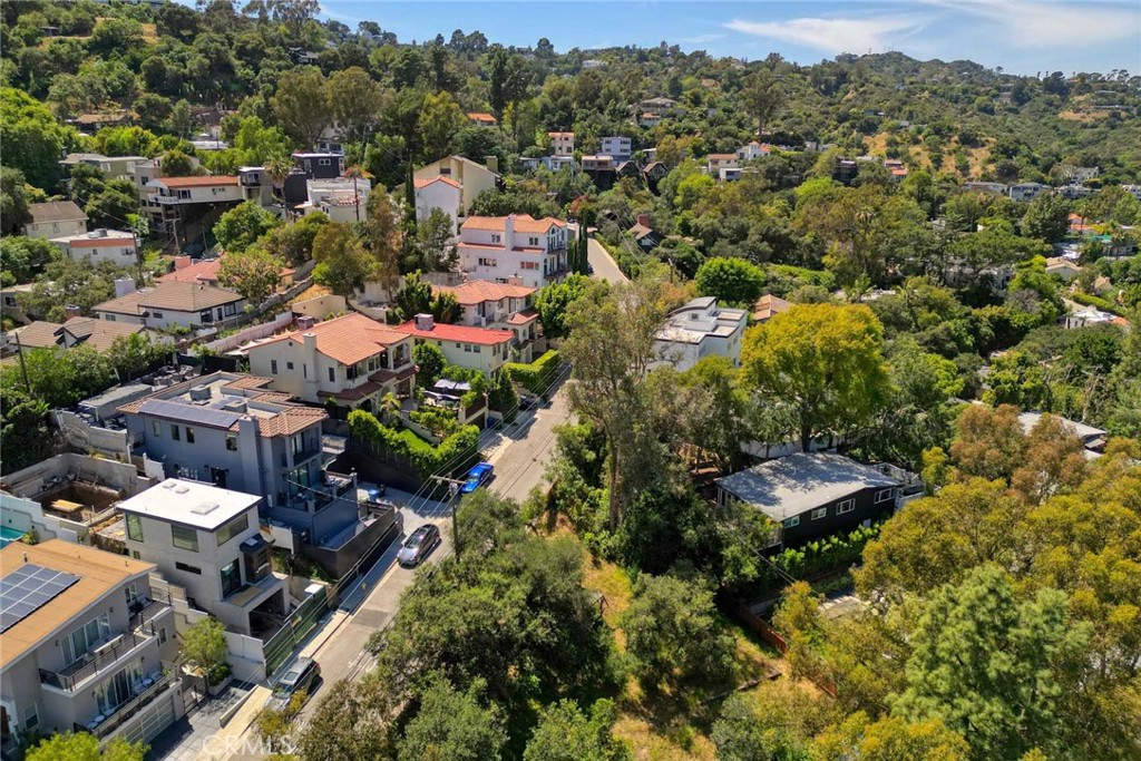 3122 Oakcrest
