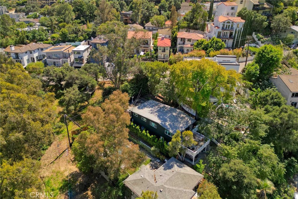 3122 Oakcrest