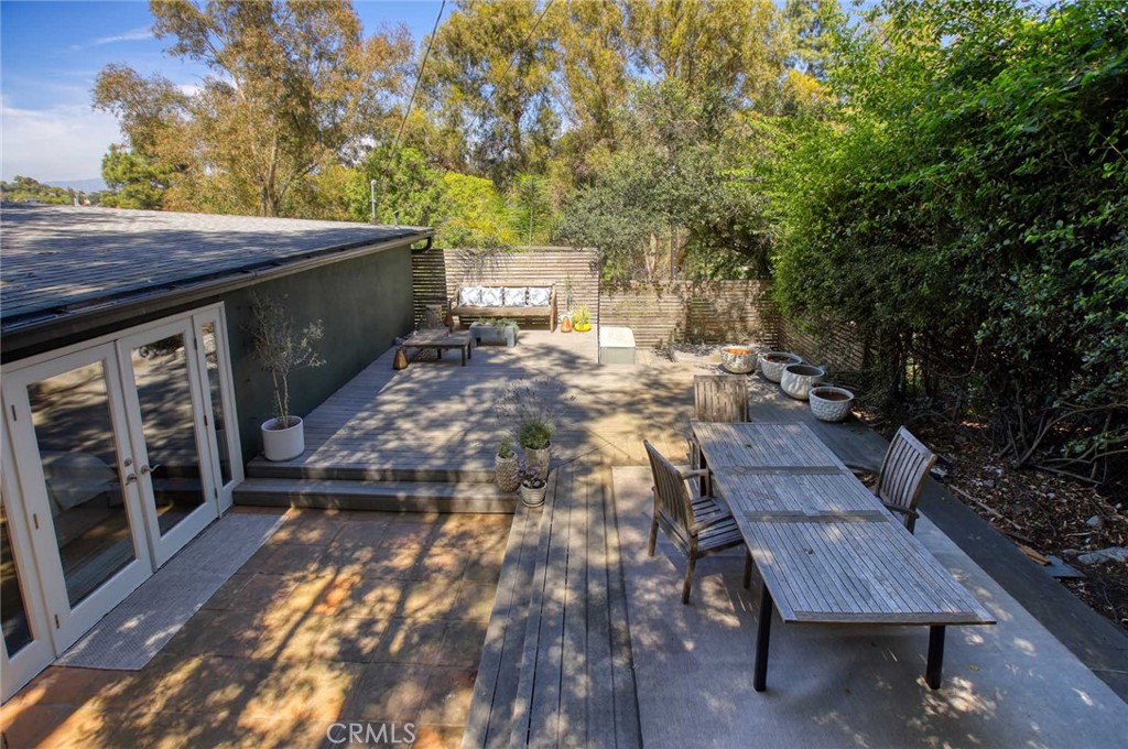 3122 Oakcrest