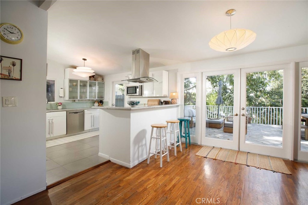 3122 Oakcrest