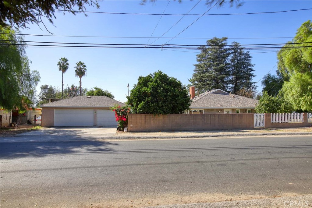 10800 Art Street