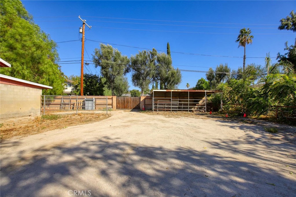 10800 Art Street