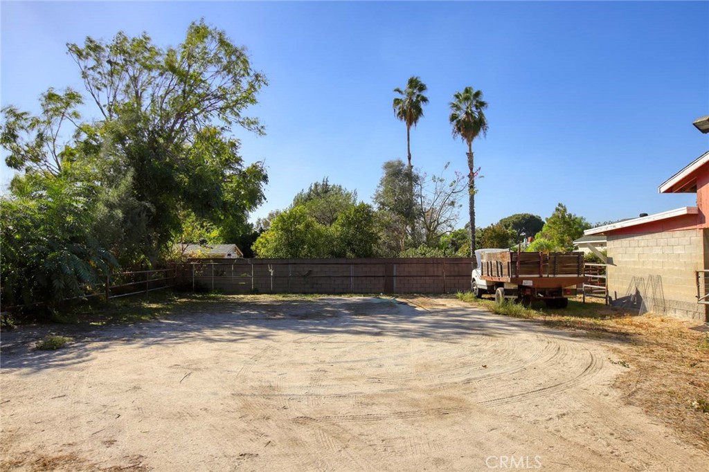 10800 Art Street