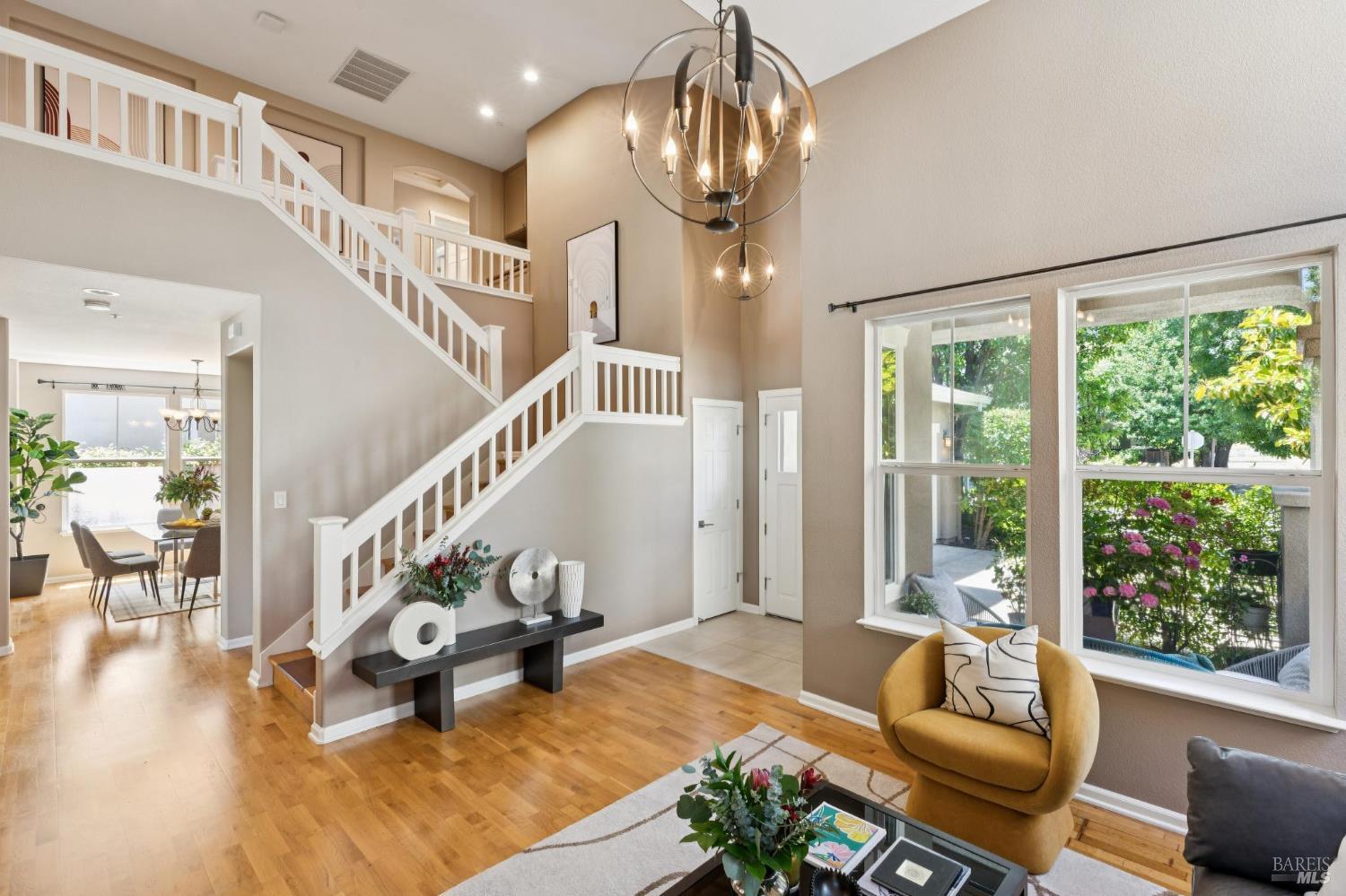 32 Presidio Drive