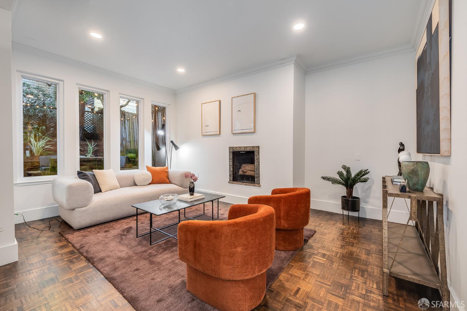 2757 Greenwich Street