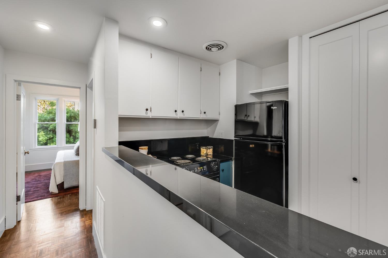 2757 Greenwich Street