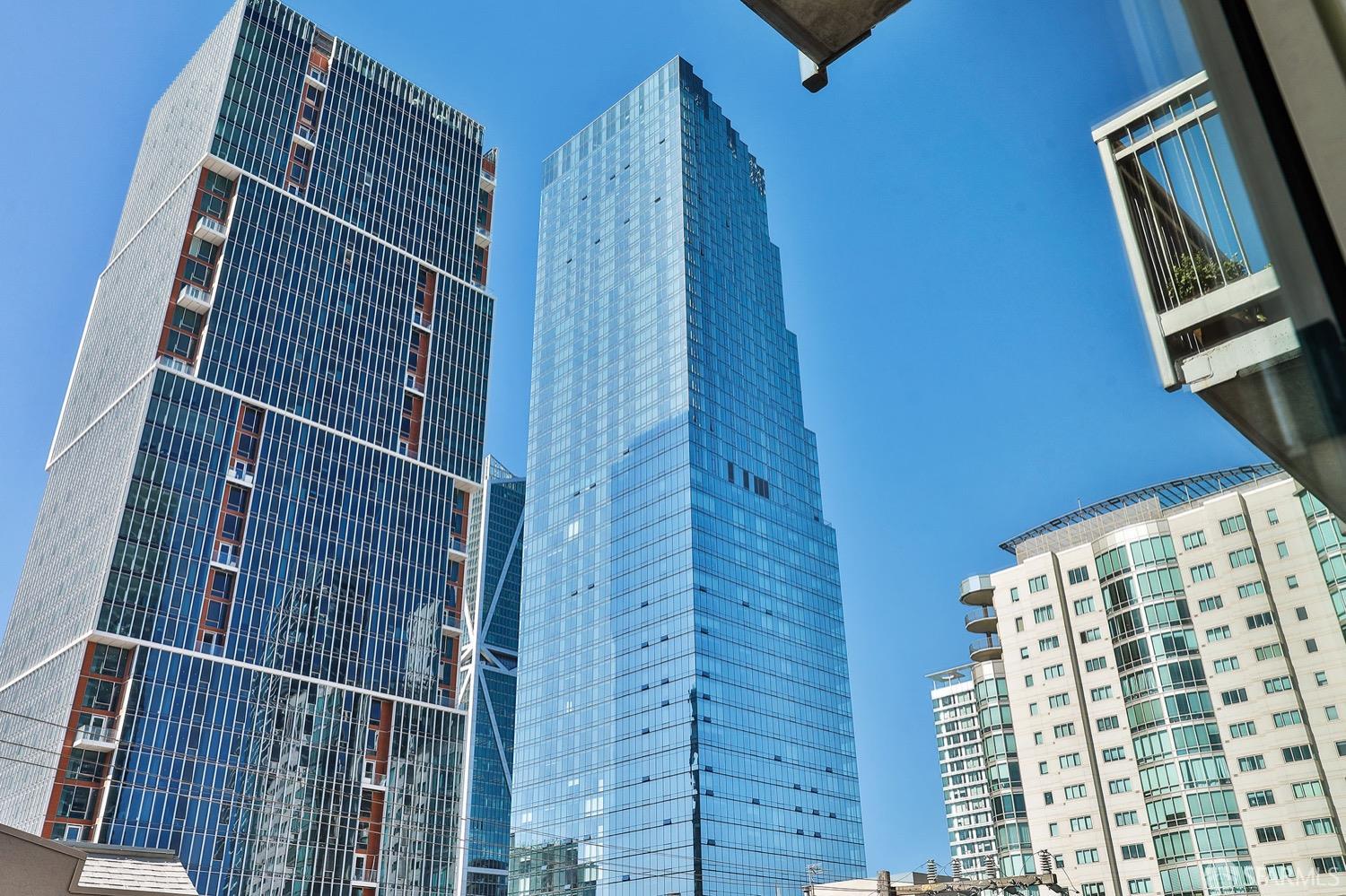 50 Lansing Street # 411