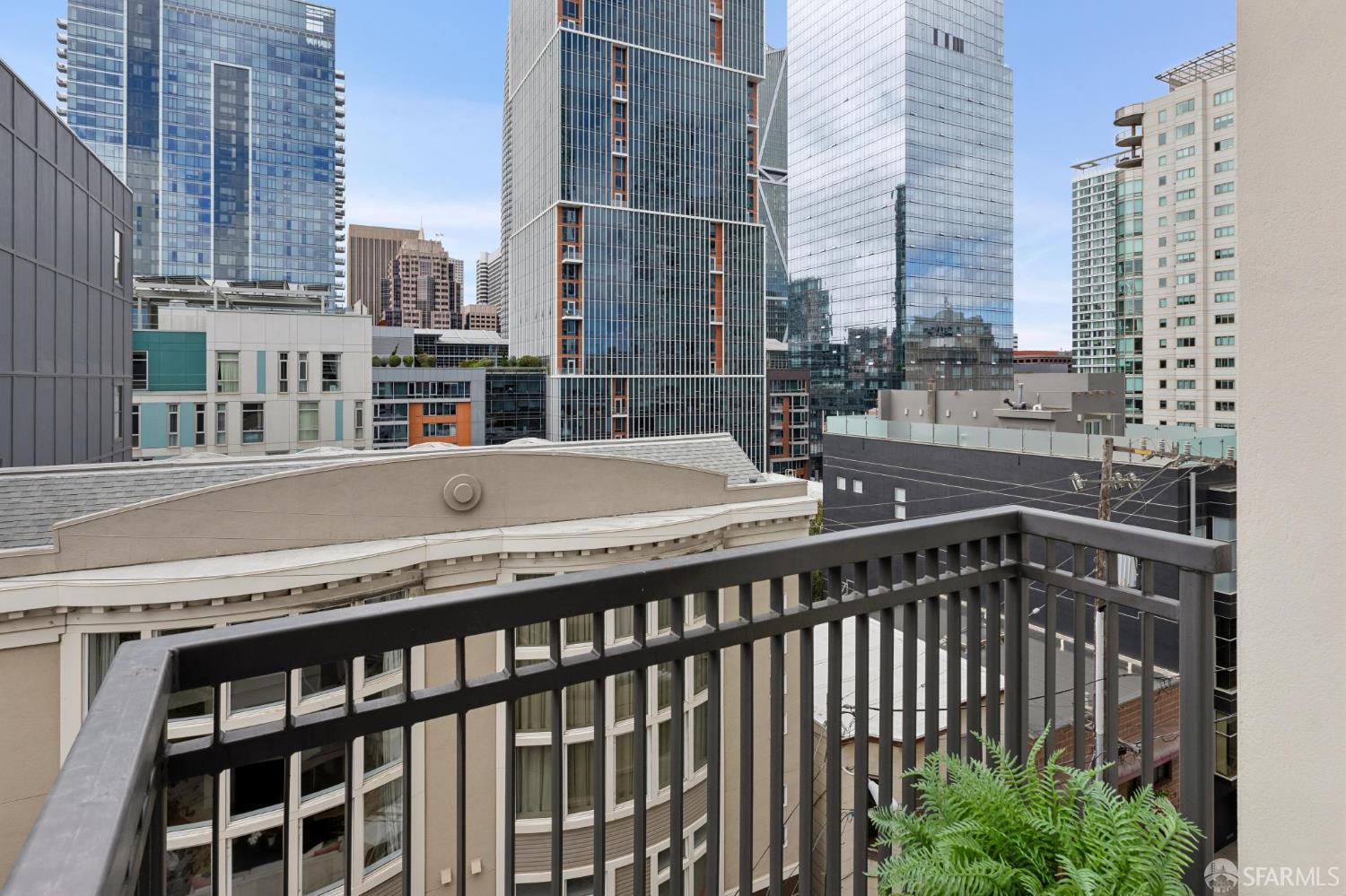 50 Lansing Street # 411
