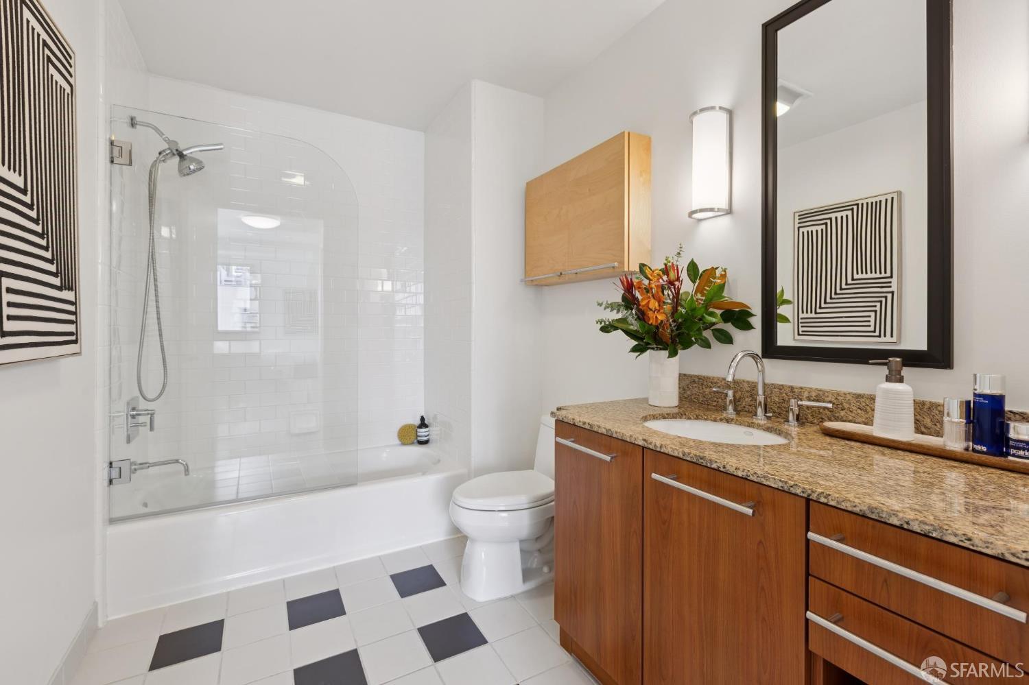50 Lansing Street # 411