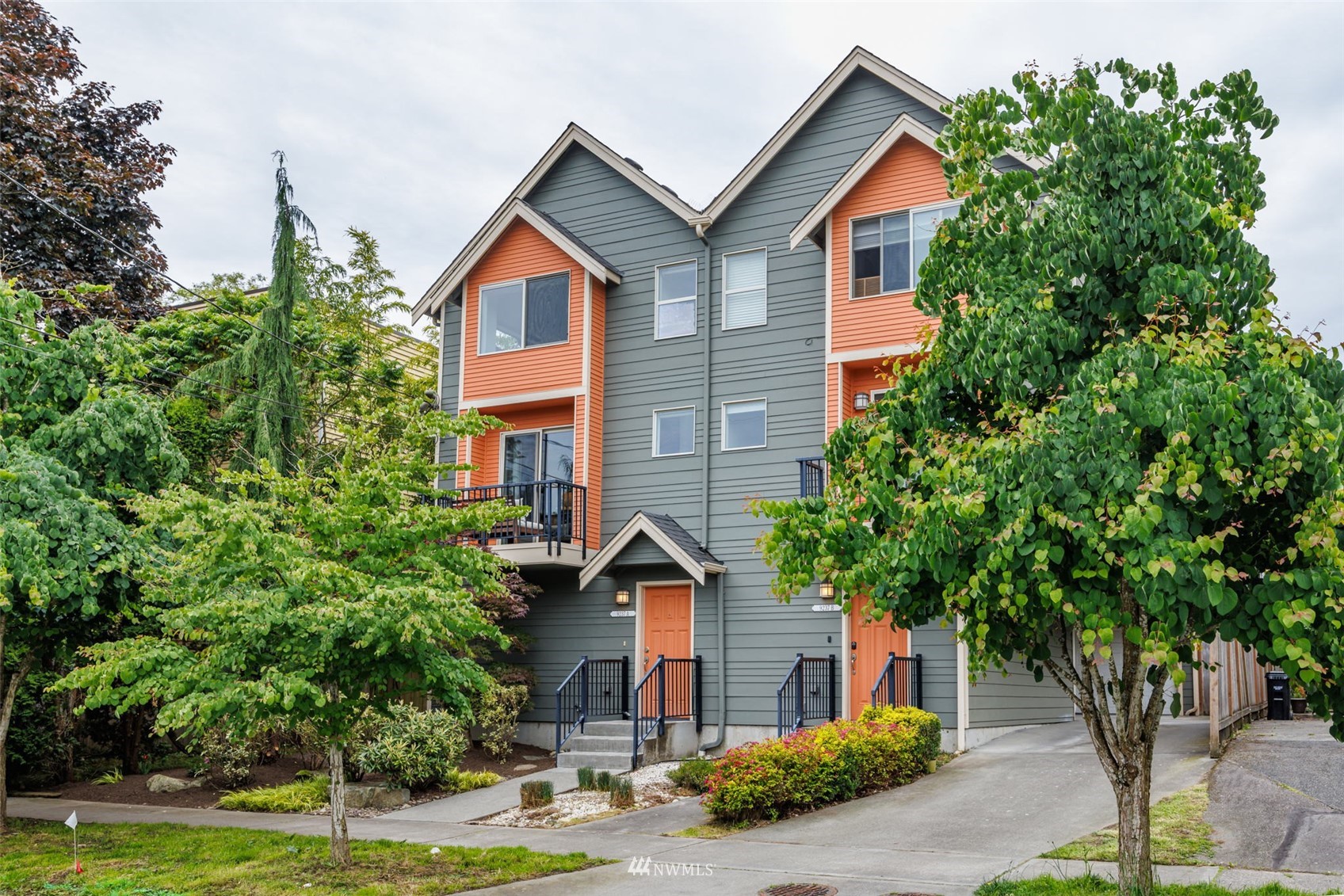 9237 Woodlawn Avenue N Unit: A