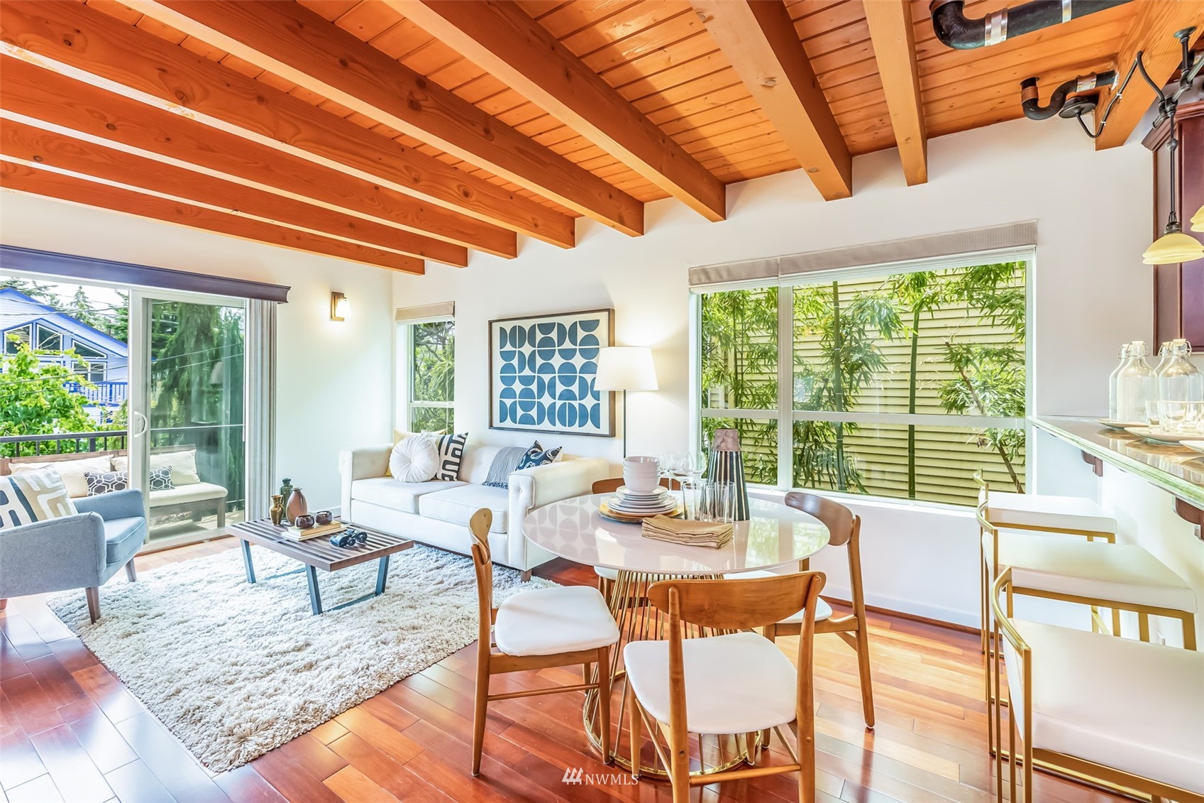 9237 Woodlawn Avenue N Unit: A