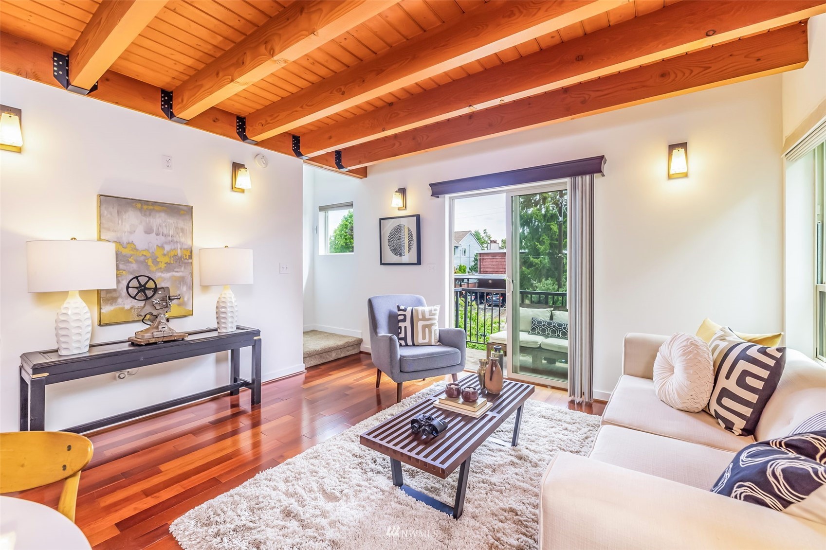 9237 Woodlawn Avenue N Unit: A