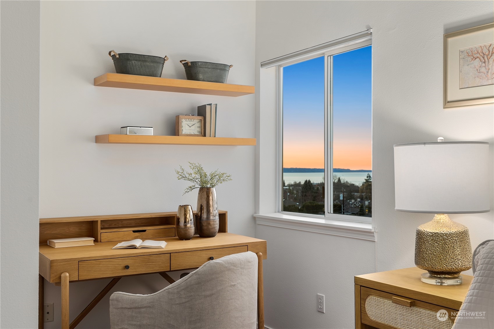 654 5th Avenue S Unit: 402