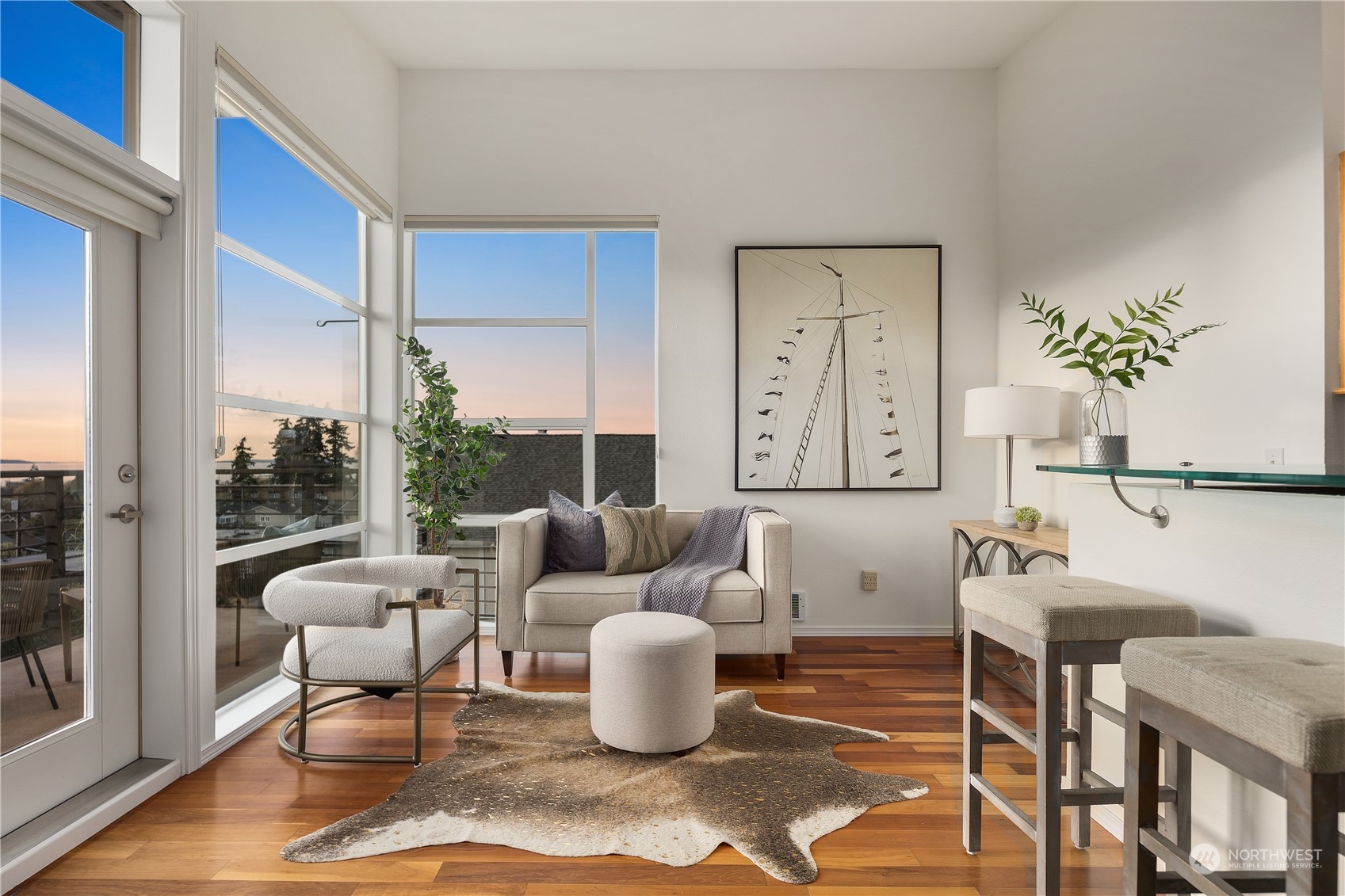 654 5th Avenue S Unit: 402