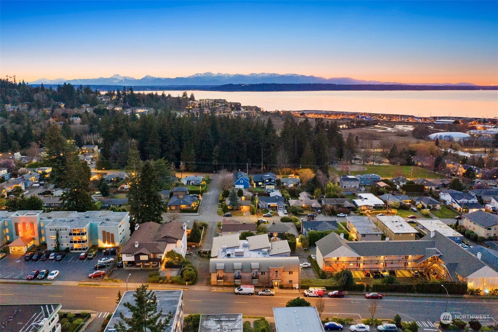 654 5th Avenue S Unit: 402