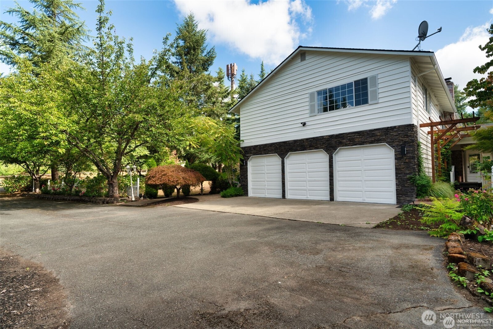 15919 NE 165th Street