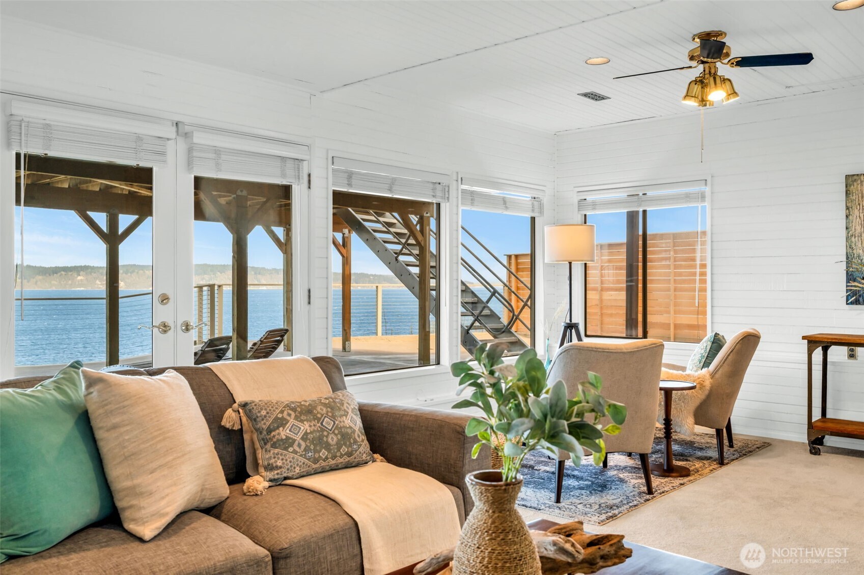 10200 Marine View Drive