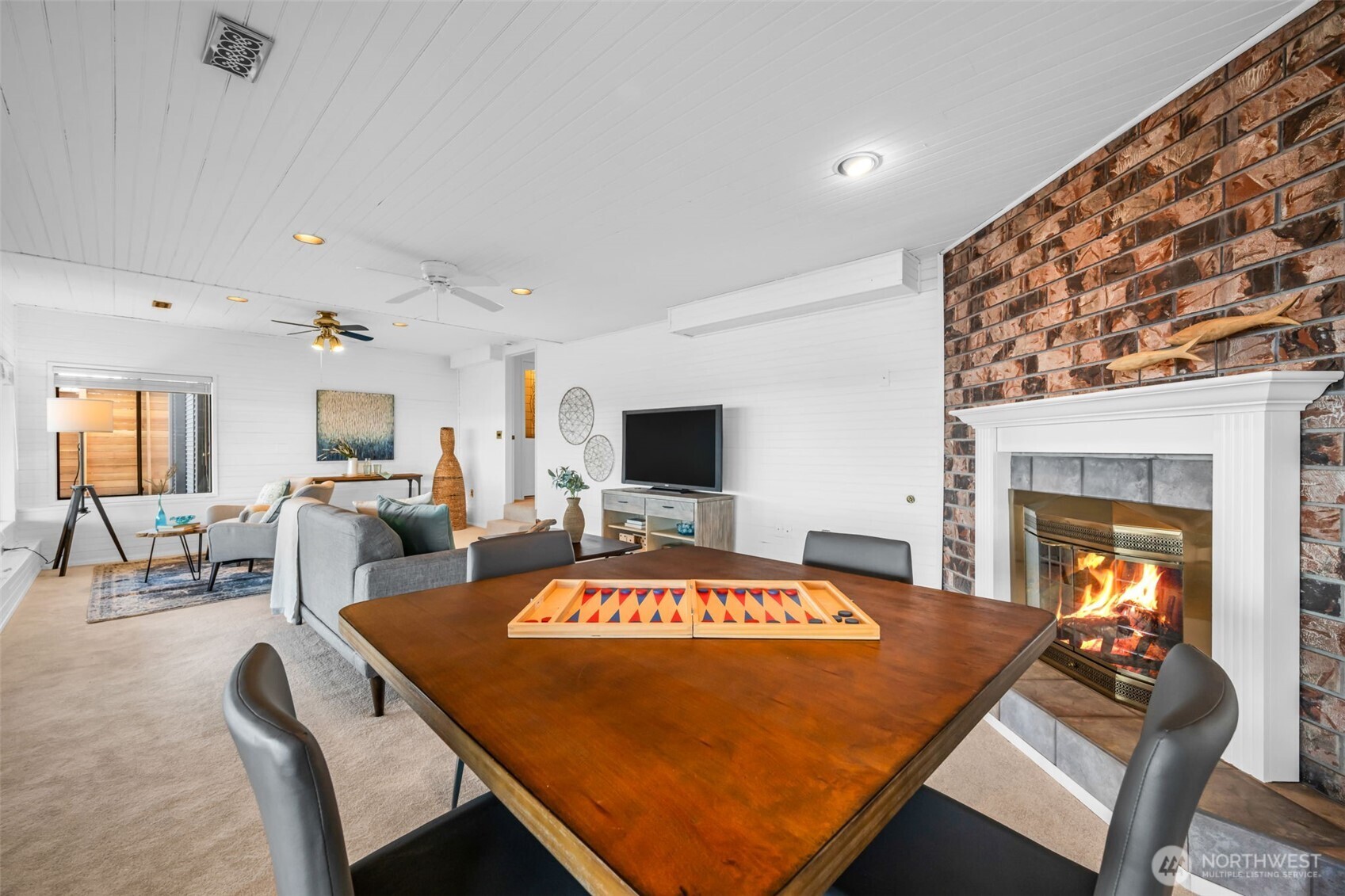 10200 Marine View Drive