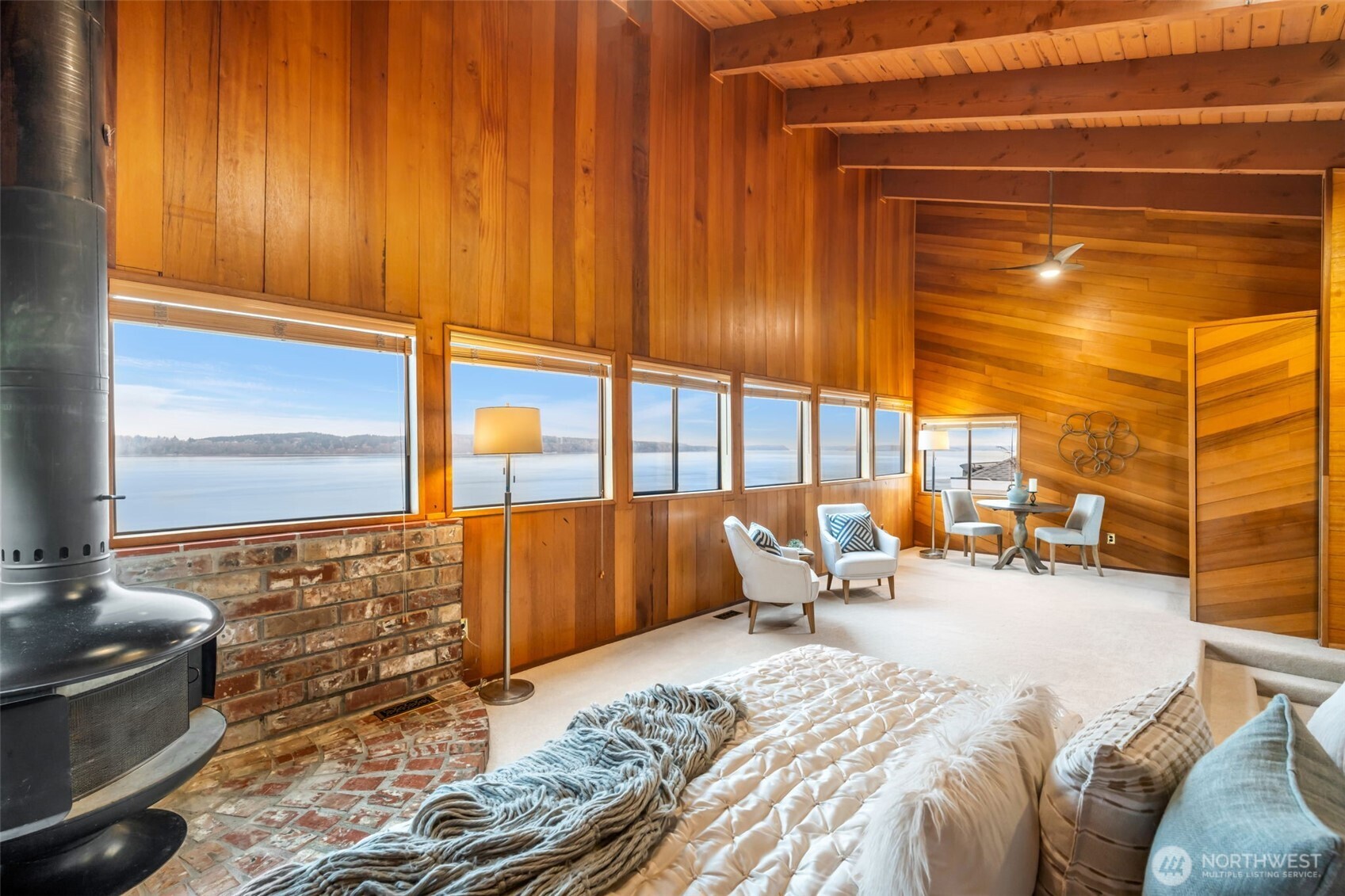 10200 Marine View Drive