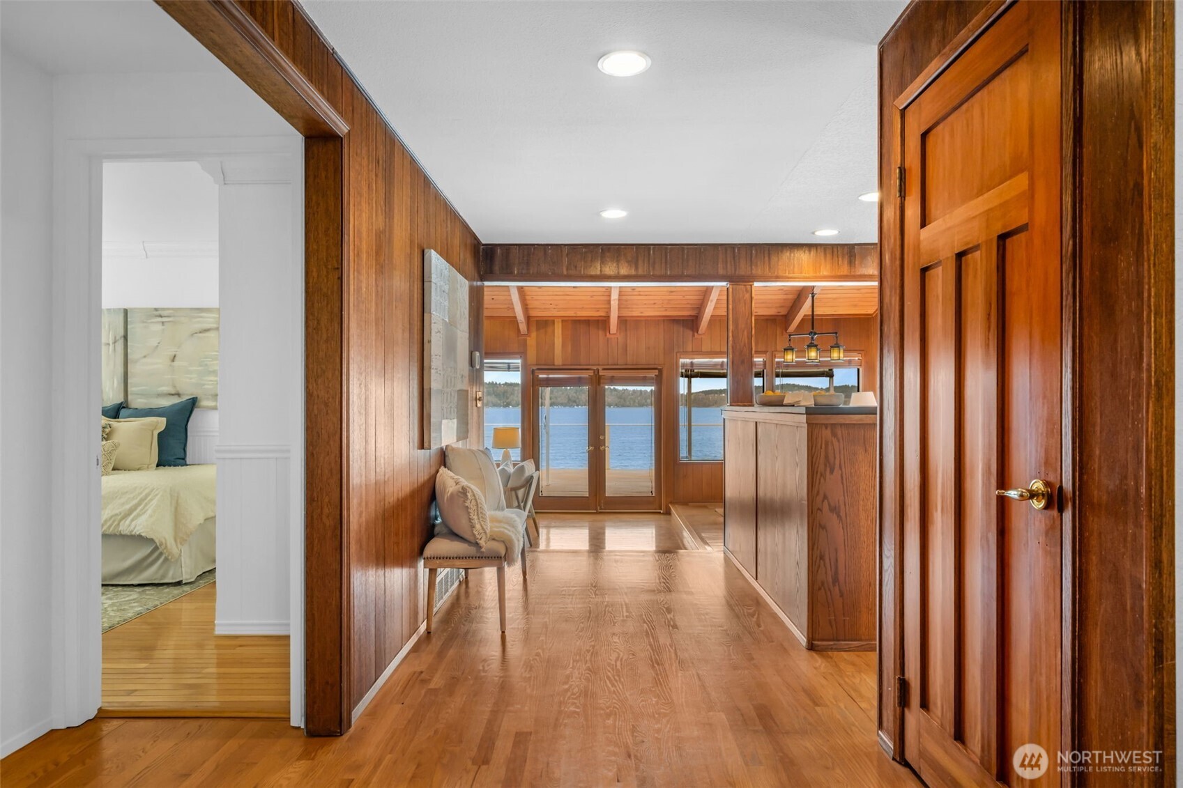 10200 Marine View Drive