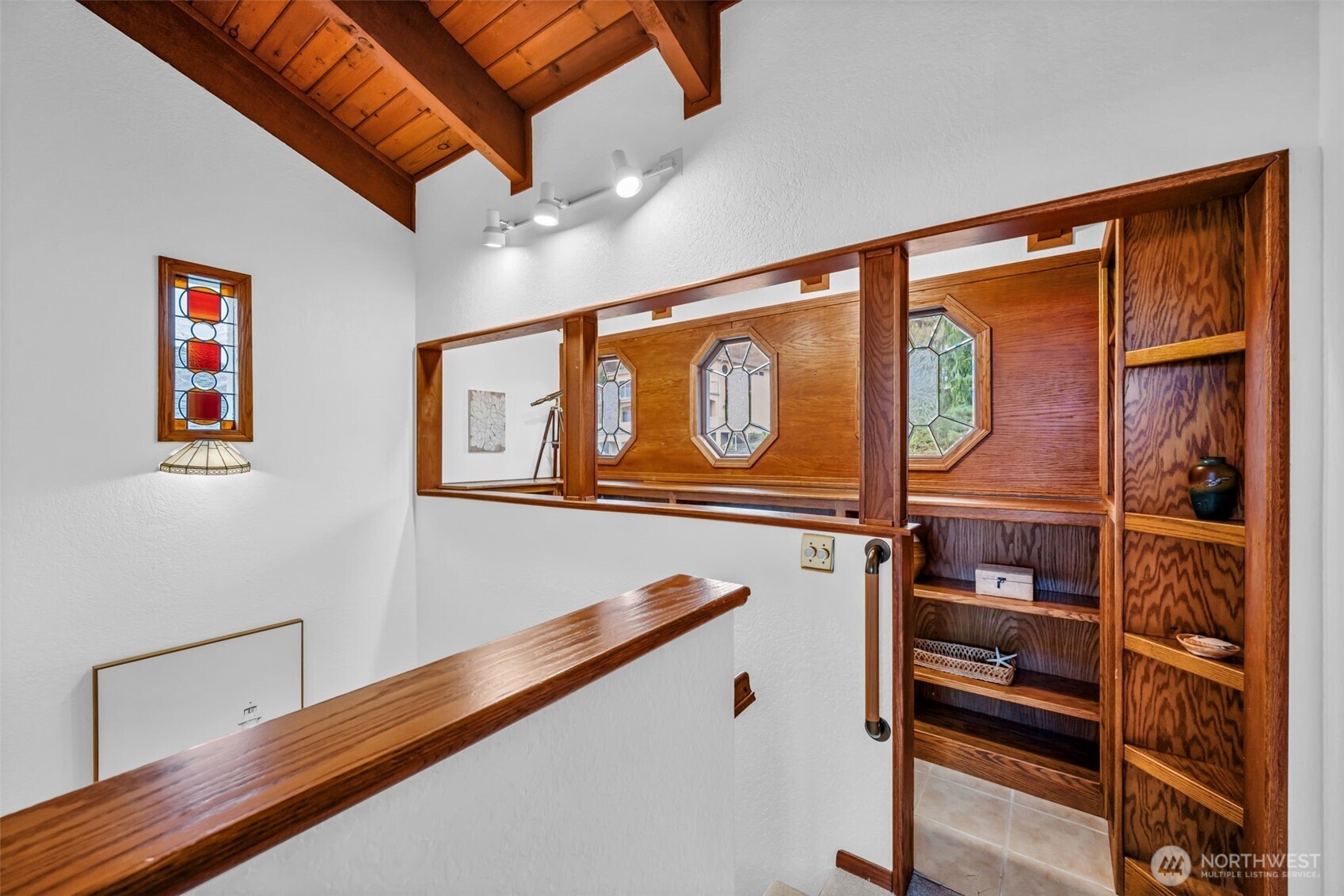 10200 Marine View Drive