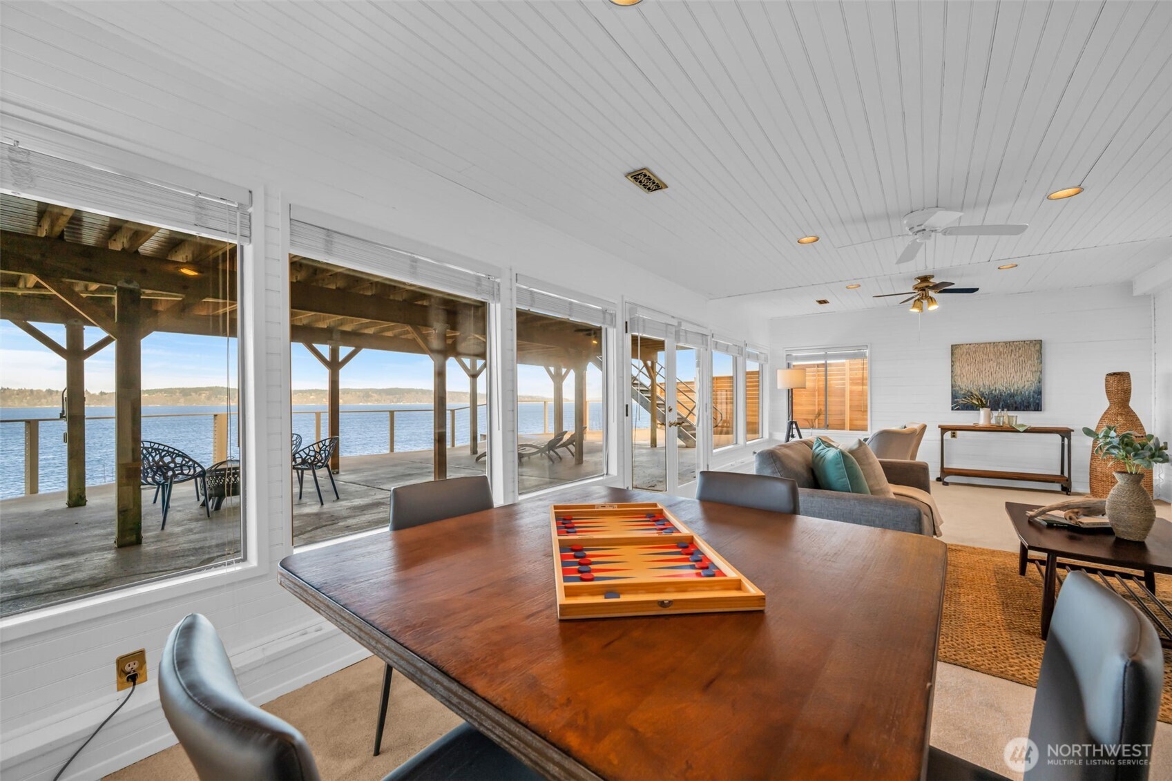 10200 Marine View Drive