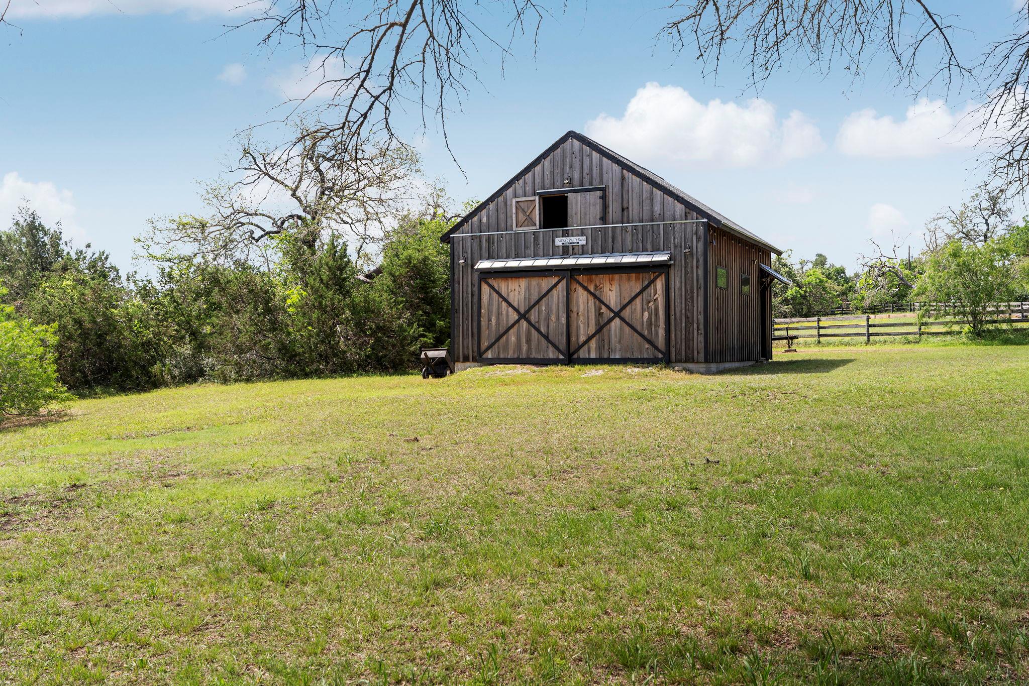 103 Horseshoe DR