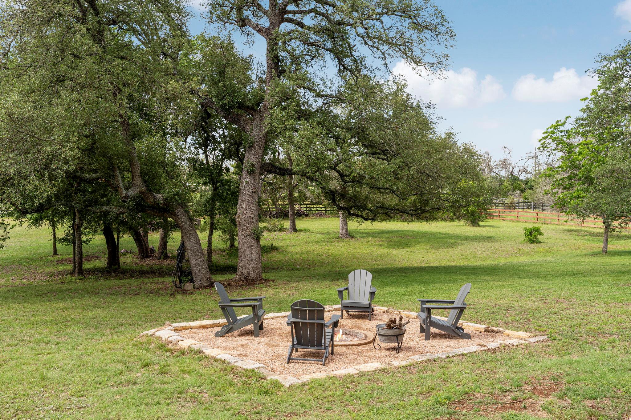 103 Horseshoe DR
