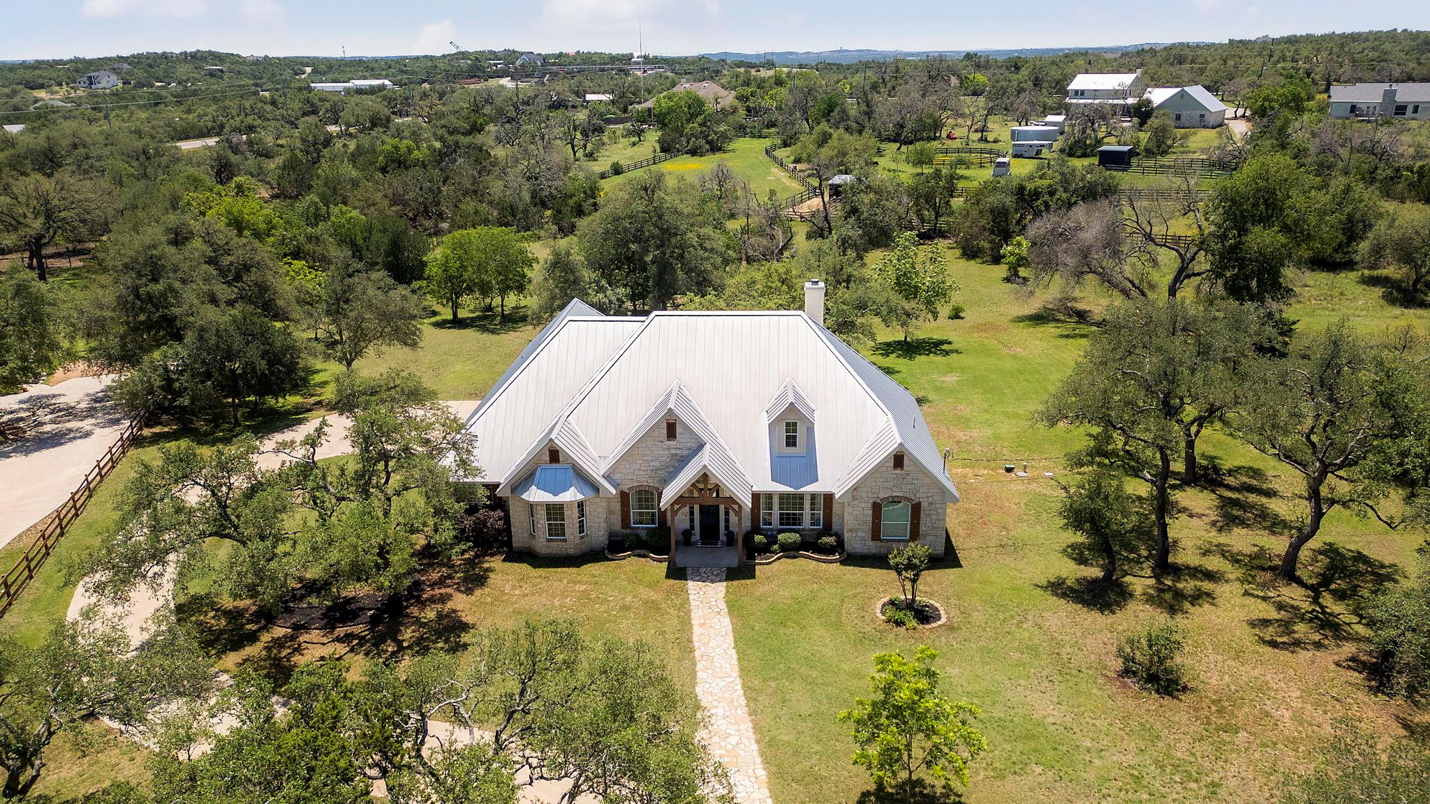 103 Horseshoe DR