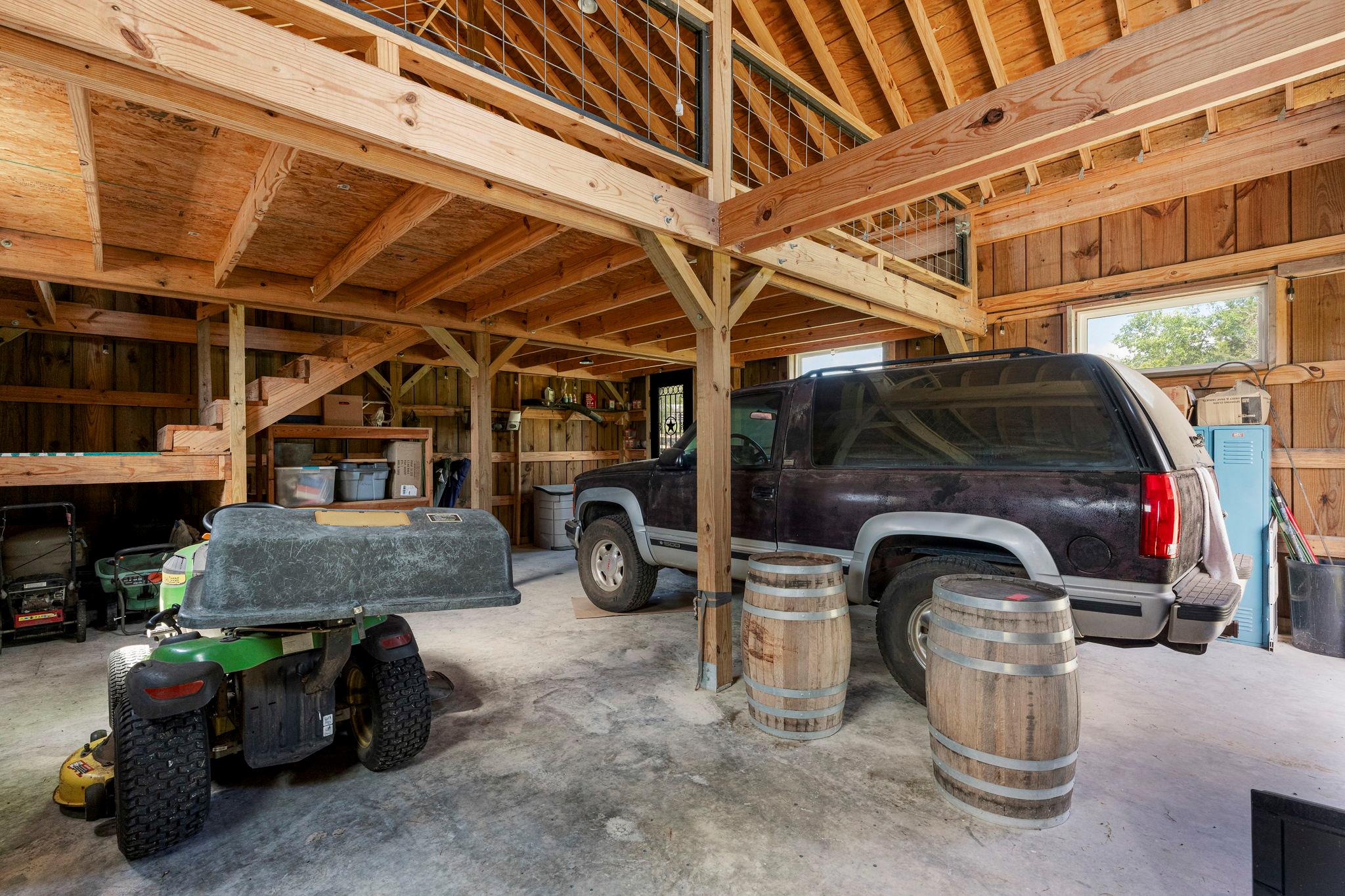 103 Horseshoe DR