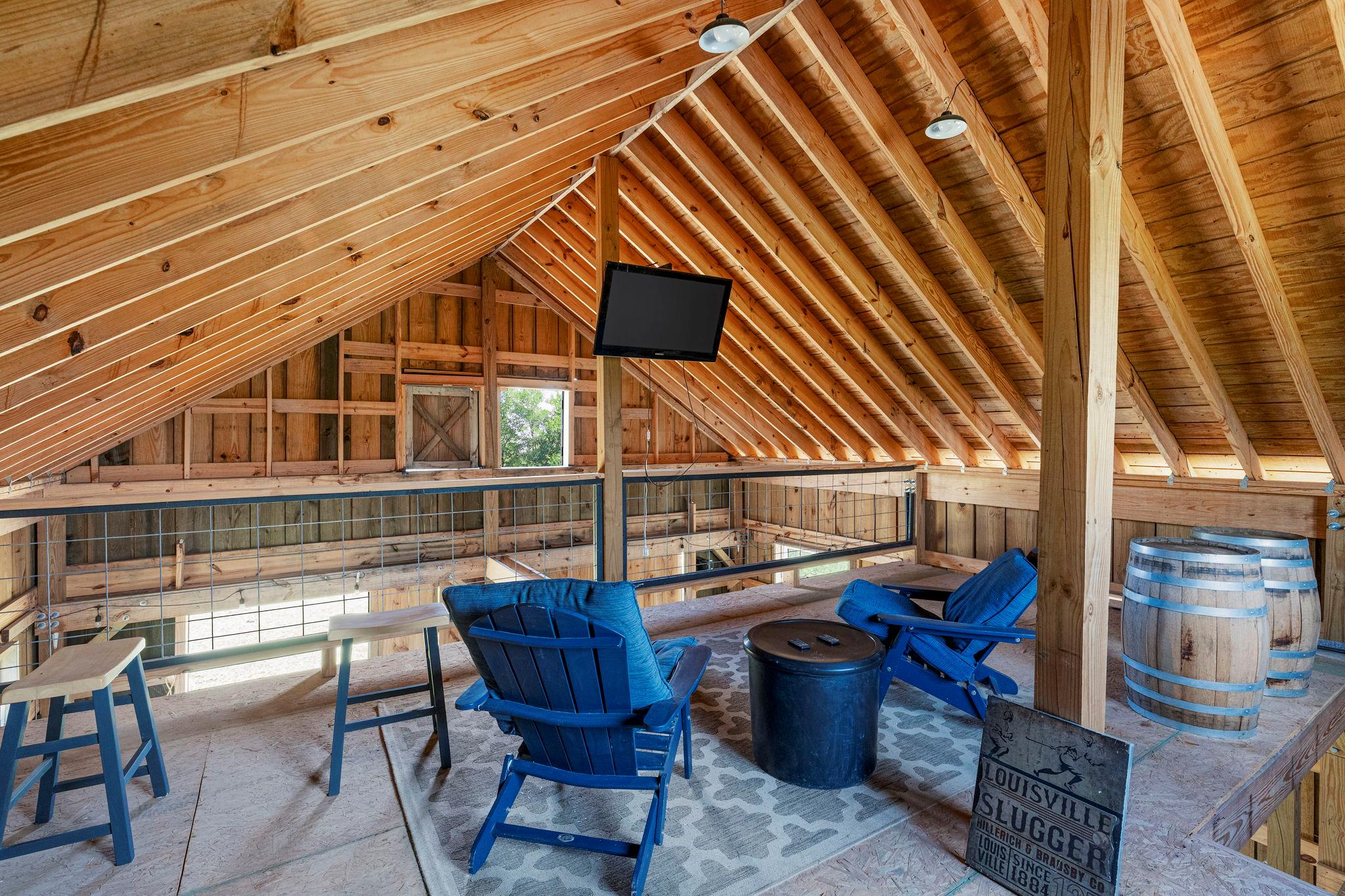 103 Horseshoe DR
