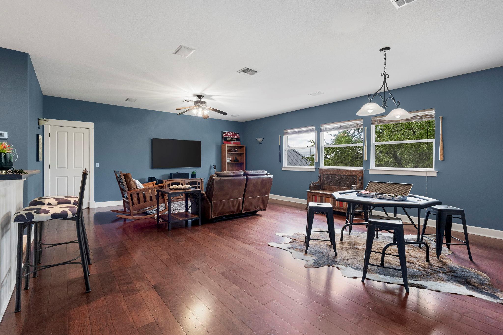 103 Horseshoe DR