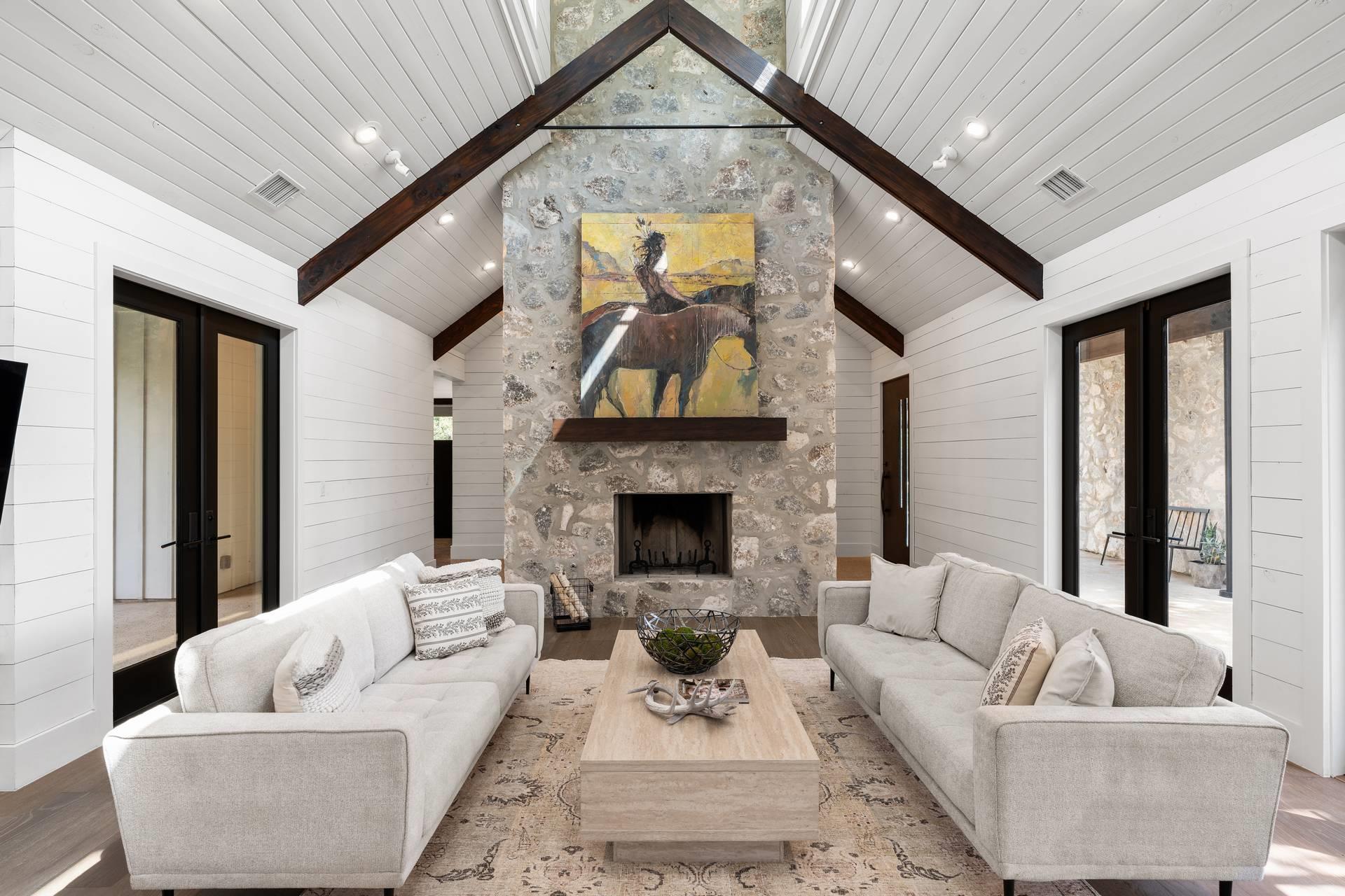 103 Victorian Oaks LN